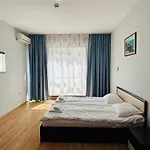 Izvora Front 골든샌드