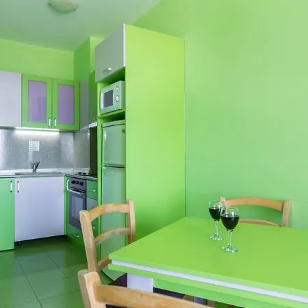 1-st Line Izvora Sea View On 3* Nisipurile de Aur