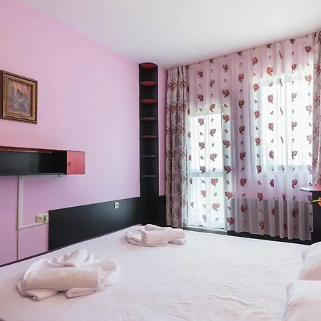 Appart hôtel Izvora Front 3*