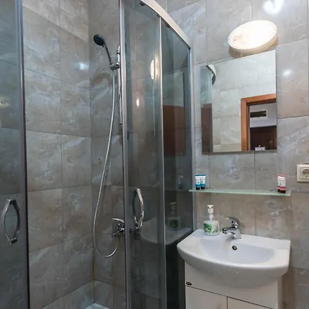 Hotel de apartamente 1-st Line Izvora Sea View On 3*