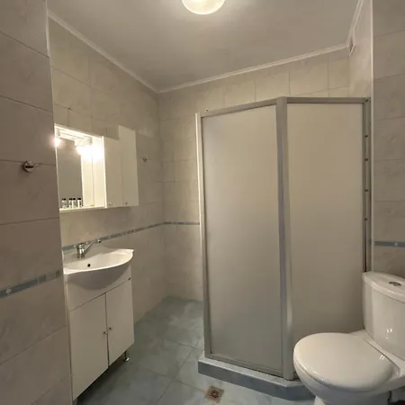Aparthotel Izvora Front 4*