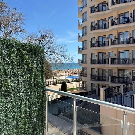 Aparthotel Izvora Front Goldstrand