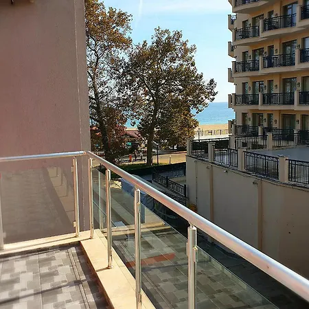 Hotel de apartamente 1-st Line Izvora Sea View On