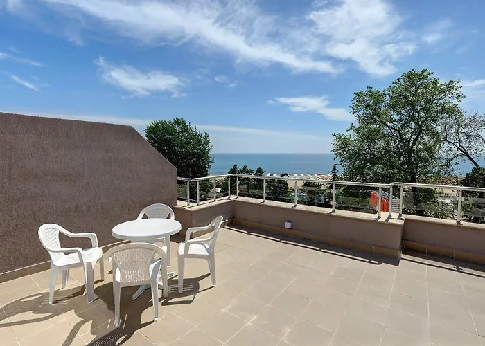 Izvora Front 3* Zlate písky