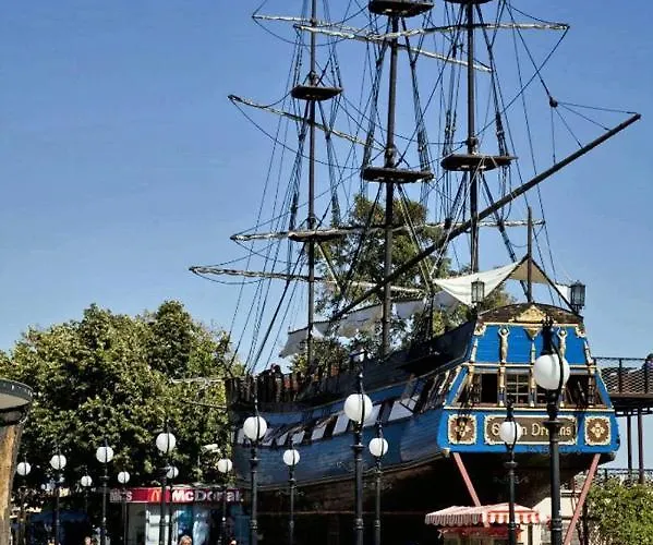 Izvora Front Aparthotel