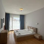 Hotel apartamentowy Izvora Front