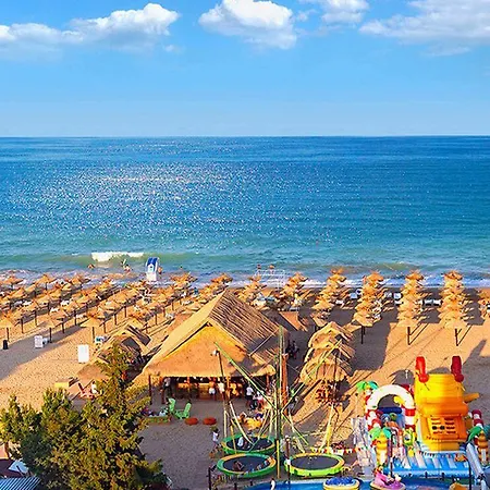 Izvora Front מלון דירות