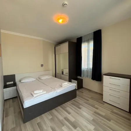 Izvora Front Apartmanhotel