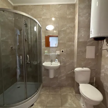 Izvora Front 3*