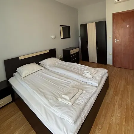 Izvora Front Apartmanhotel