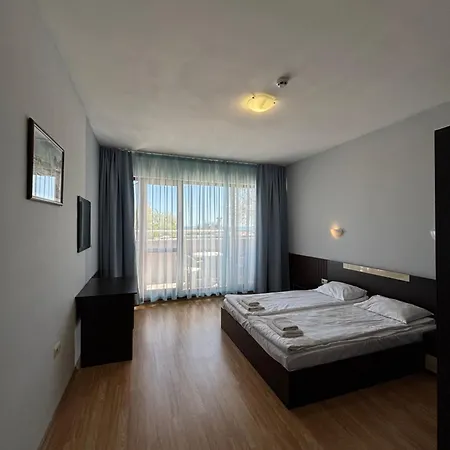 Izvora Front 3*
