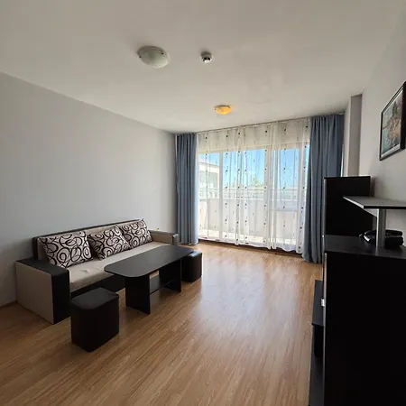 Izvora Front 3*