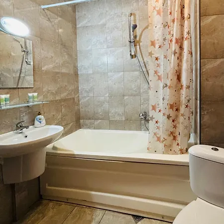 Izvora Front 4* Aranyhomok